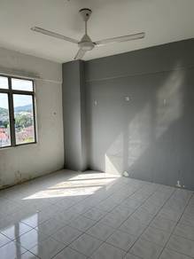Seri Kembangan, Pangsapuri Seri Indah