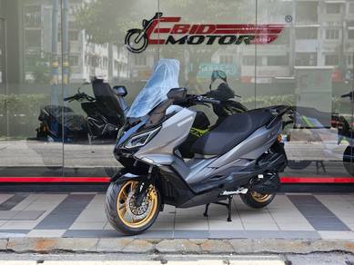 Cyclone RT5 Maxi Premium Skuter - Full Loan / Cash