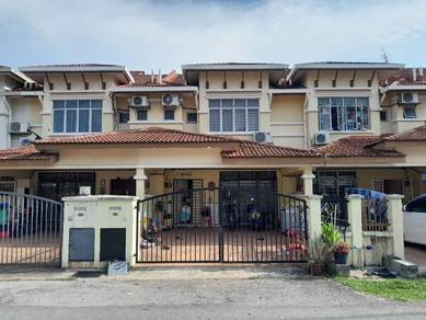 Double Storey Terrace House