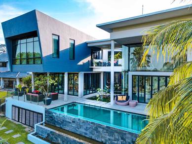 2 Storey Luxurious Bungalow House @ Monterez Golf Club Shah Alam