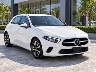 2021 Mercedes Benz A180 Se 1.3T 12k km 8yrs waran