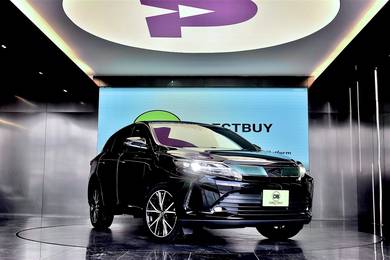 2017 Toyota HARRIER 2.0 ELEGANCE Jpn Spec