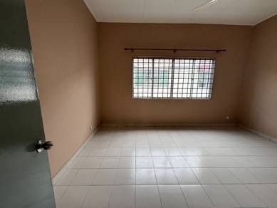 2 storey Taman Sentosa Klang facing open, Refurbish condition