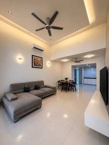 White Lily 3 Storey Terrace 2500 Sqft Fully Renovated Well Maintain
