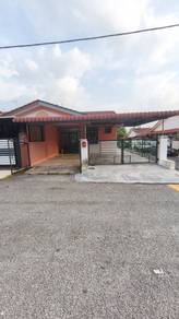 ENDLOT TMN PERMAI IMPIAN,SEREMBAN. Ada TANAH EXTRA  & BERBALOI.
