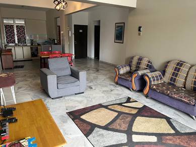 private apartment & homestay