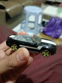 Hot wheels mustang 2015 and jeb