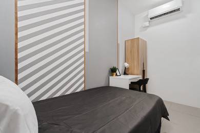 Male single room, fully furnished, near LRT MRT