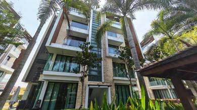 Topical Villa Seri Kembangan Resort house freehold 3162sqf 5R5B