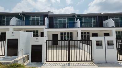 The Oaks Pulai Duta New HOUSE