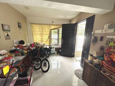 USJ 2 2 Storey house freehold