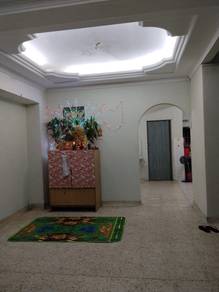 Taman pelangi double storey terrace for rent