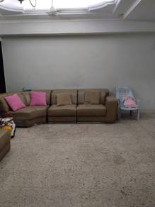 Taman pelangi double storey terrace for rent