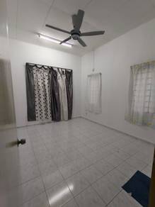Seremban, Sri Pulai End Lot Single Storey Terrace with Furnished