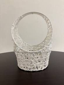 Gift Hamper Basket with Handle