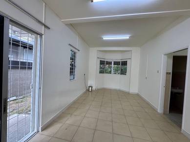 CHEAP l Taman Seri Borneo l Iramanis l Double Storey l 3 Bedrooms
