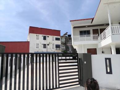 Double Storey Semi- D for Rent