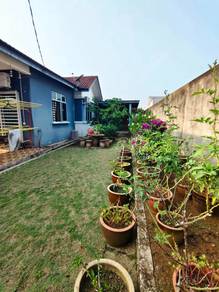Rumah 4 Bilik + Tanah Luas | Kuantan