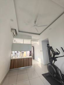 Marina Cove Apartment 1+1 Room 1 Bathroom Partially Furnished 526sqft