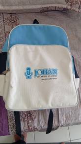 Beg Sekolah