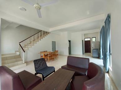 Rent/Austin Duta 2 / 2 Storey House /  ⁠Partial Furnished