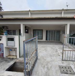 1-storey-Terraced-House-for-rent-Tanjong-Karang-Selangor