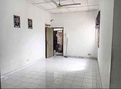 BELOW MARKET Apartment Anggerik @Orkid Puchong Prima