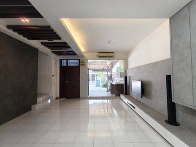 Setia Tropika double storey Terrace