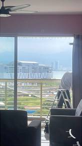 Seaview Middle Room