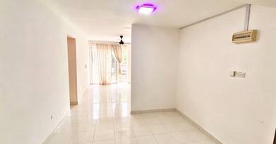 Best Buy TownHouse Goodview Heights in Villa Astana Kajang Selangor