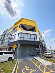 Austin crest jalan jaya putra  2nd floor corner lot  shop