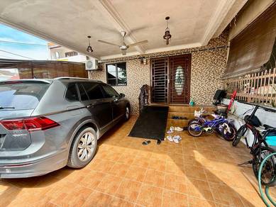 Double Storey Seksyen 4 Bangi Facing Playground