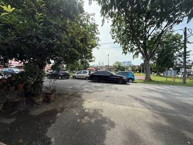 Double Storey Seksyen 4 Bangi Facing Playground