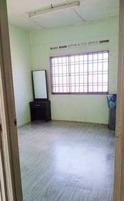 Taman Puteri Wangsa Medium Cost 770sf 3 Room 2 Bath Rent 