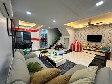 Fully Extended with Furnish Seksyen 7 Double Storey Terrace