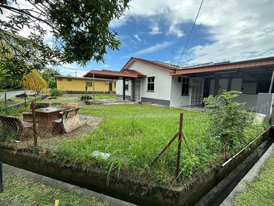 (For Rent) Rumah Teres Setingkat Corner Untuk Di Sewa