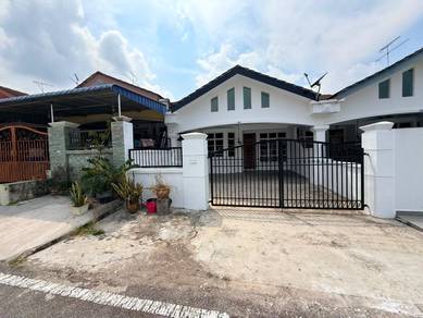 Jln Terkukur ,Bandar Putra @ Kulai Single Storey Terrace House