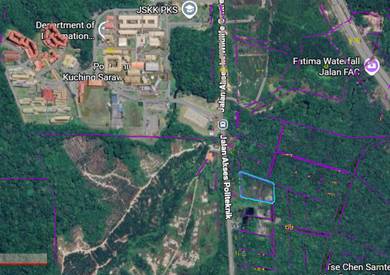 Mix Zone Country Land at Matang 13 Mile