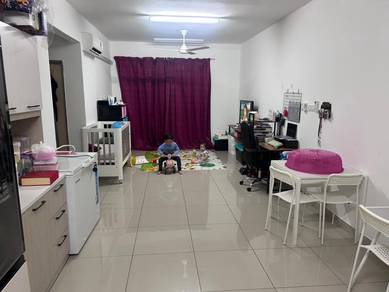 PV21 condo 2 room 2 bathroom SEMI FURNISHED with AC nice unit