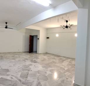 Goodyear Court 8