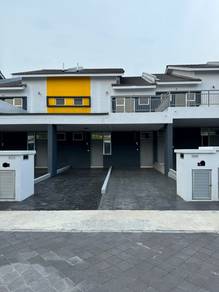 Townhouse for RENT in Puncak Alam (November/December Move-in)
