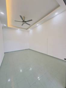 TAMAN DESA KULAI JALAN DESA - SINGLE STOREY  - GOOD CONDTIOn