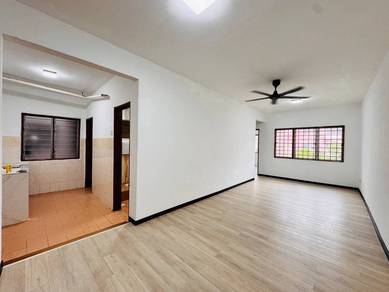 ZERO DEPOSIT - Iris Apartment Saujana Utama Sungai Buloh Termurah