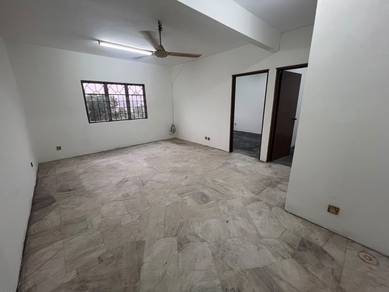 Rajawali Aparment (Bandar Country Homes)