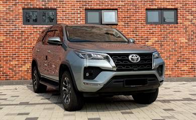 2024 Toyota FORTUNER 2.4 (A) Facelift Full Service