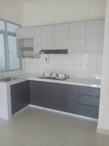 SPACIOUS 86% Furnished 2rooms 950sf NEXUS A Kajang MRT KTM station