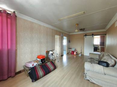 Medium Cost Flat PKNS Seksyen 8 Shah Alam Blok 20 Renovated