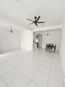 For sale/lagenda kulai/double storey/kulai/unblock view/4bedroom