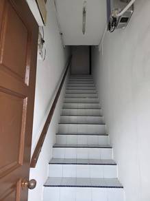 Whole unit of Shoplot Taman Sultan For Rent