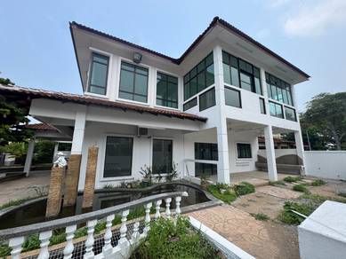 Extended Corner|Double Storey Terrace|Taman Ujong Pasir For Sale.